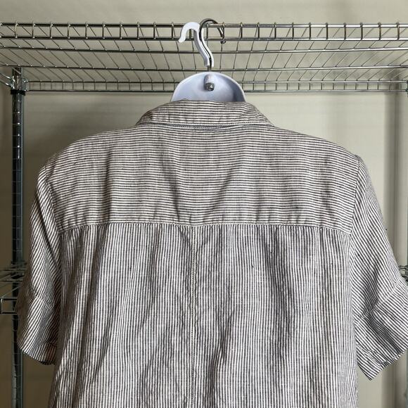 Tahari Women's Gray Pinstriped Linen Short Sleeve Button Up Shirt Size L Coastal - Picture 9 of 10